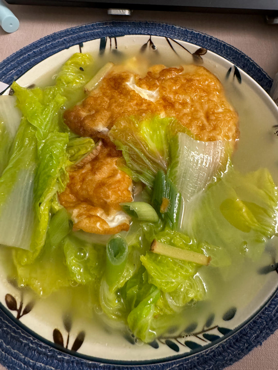 娃娃菜煎荷包蛋汤
