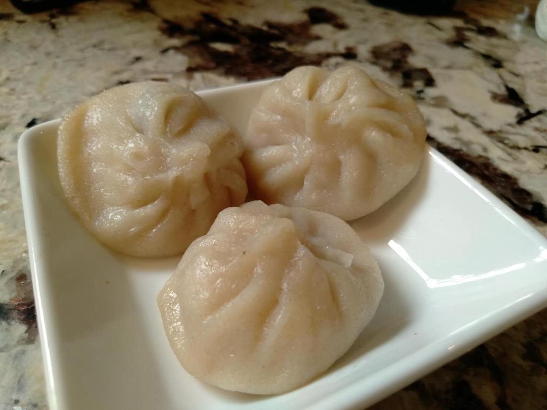 烫面灌汤小笼包（蒸，生煎）（内附万能肉馅腌制方法）