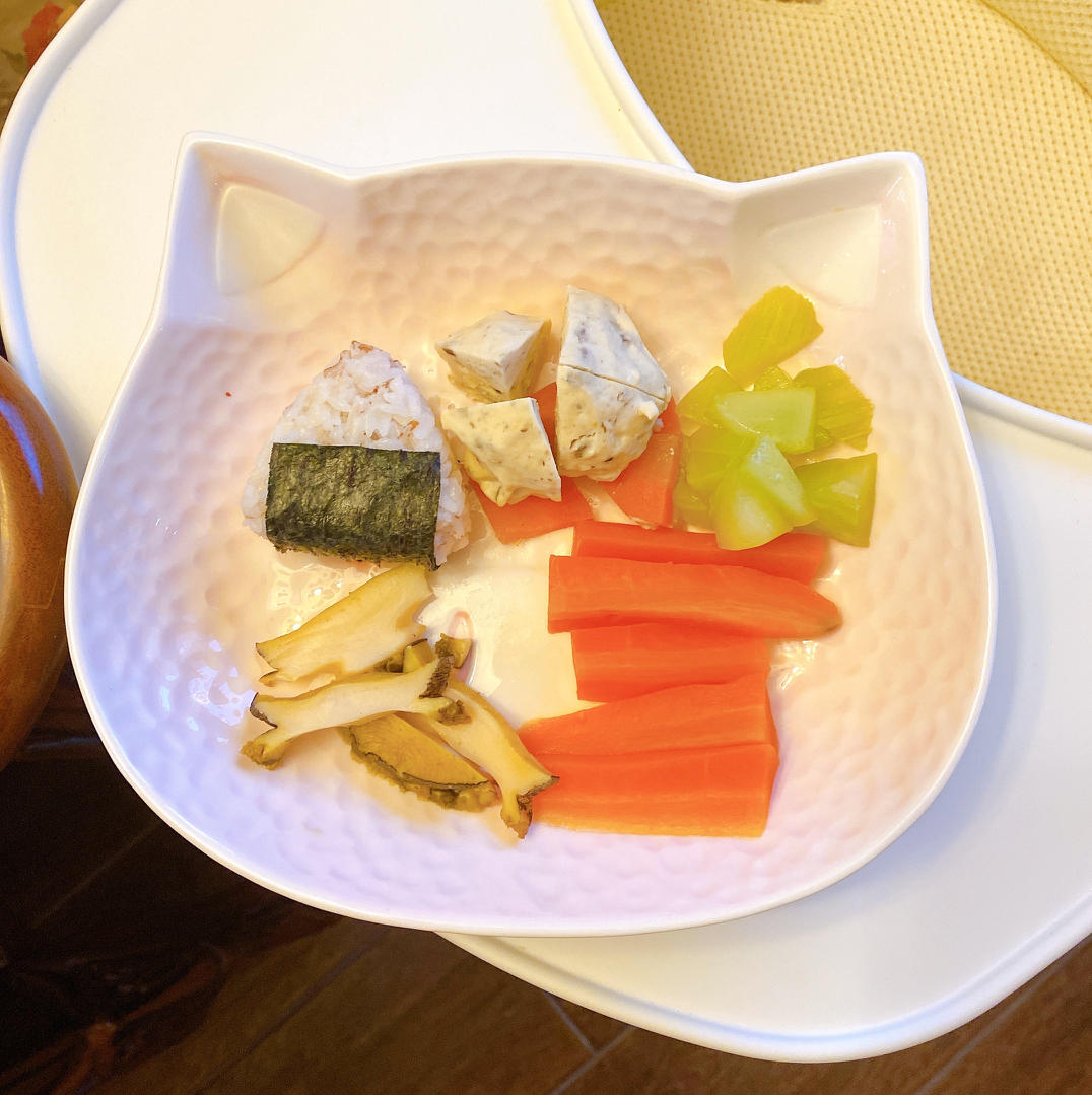 两岁小满de一日三餐