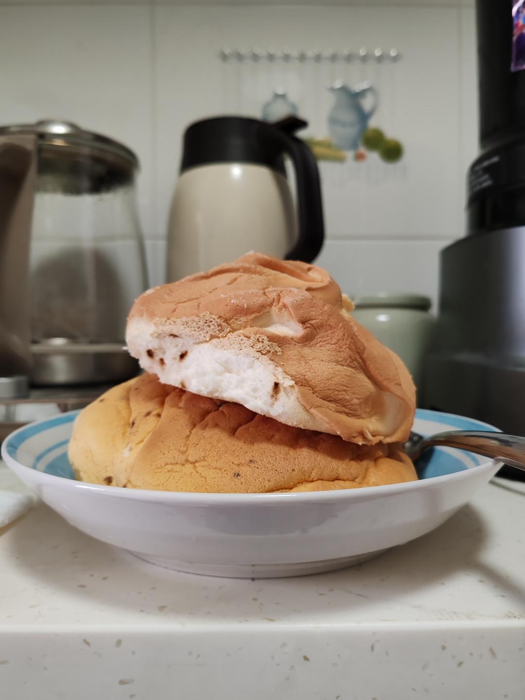 烤舒芙蕾🥞简单方便一次成功～口感绵密好吃😋