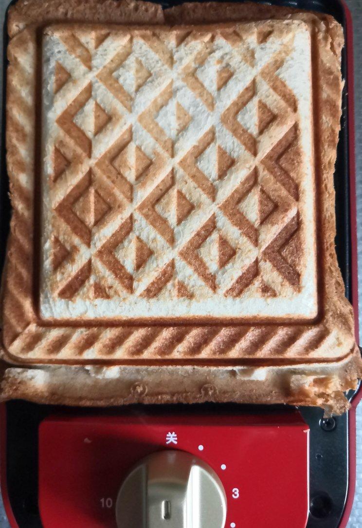 早餐吃三明治吗？德国蓝宝轻食机版～