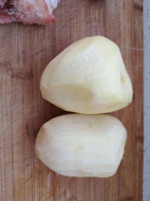 土豆炖牛肉的做法 步骤2