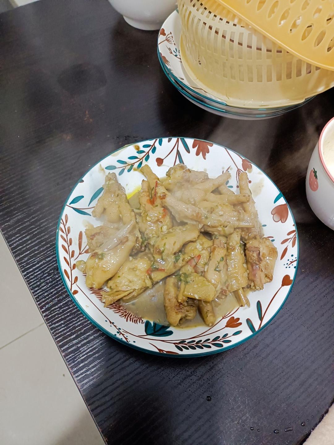 红烧鸡爪 好吃又简单
