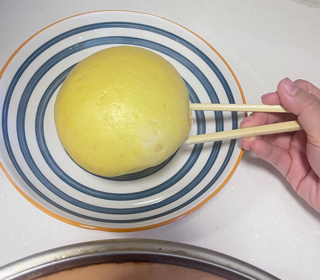 新手也可以--详解如何做出人见人爱、金黄的南瓜馒头