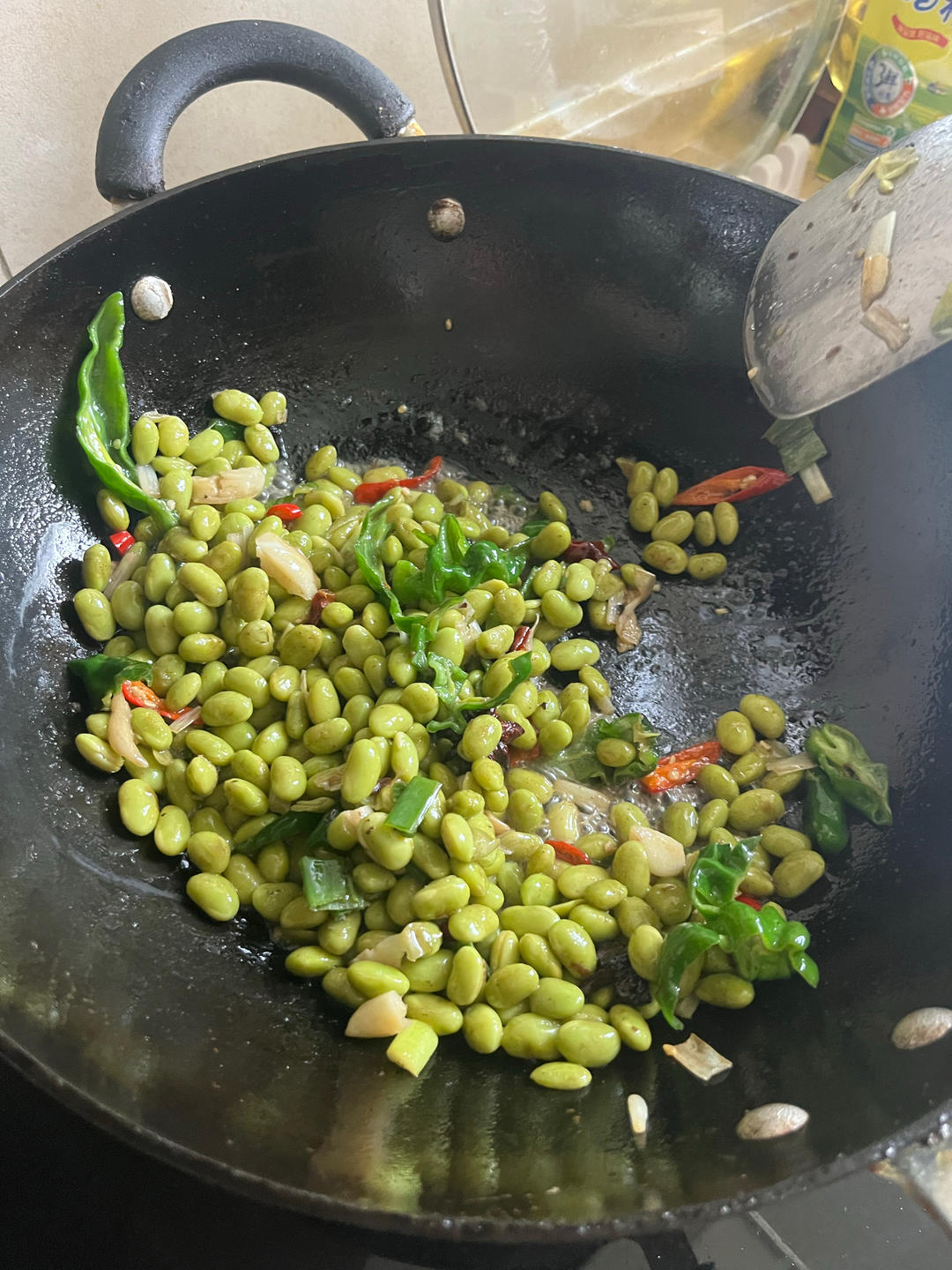 香辣炒毛豆粒