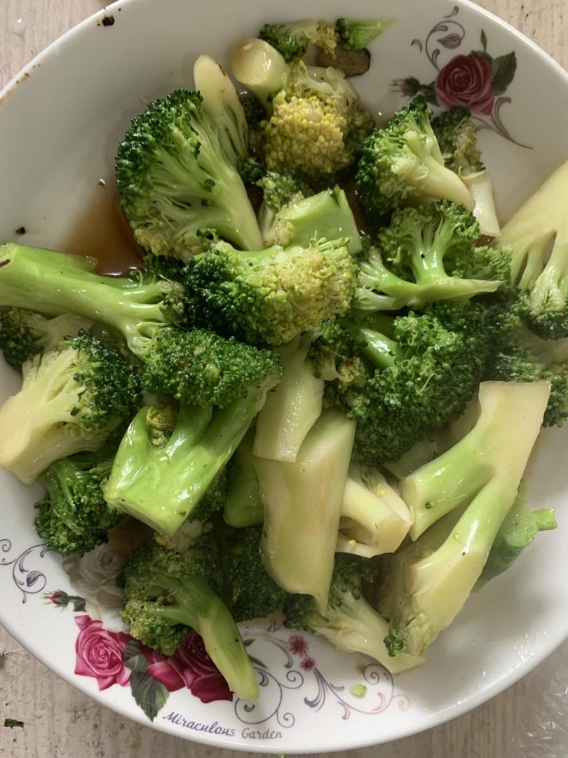 蚝油蒜蓉西兰花