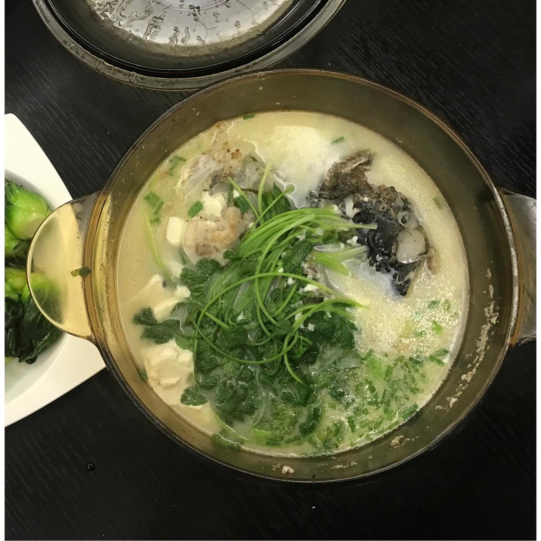 鱼头豆腐汤