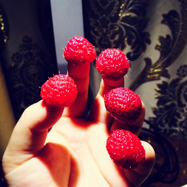 手指树莓❤❤❤