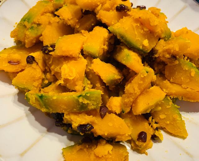 蛋黄蜜豆焗南瓜的做法