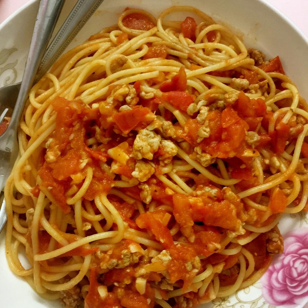 番茄肉酱意面