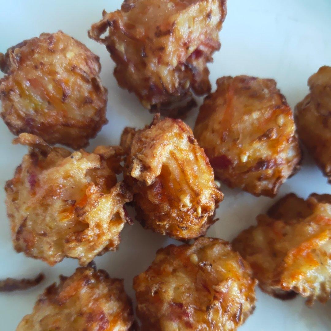 胜过吃肉的香菜胡萝卜红萝卜丸子，素炸零失败