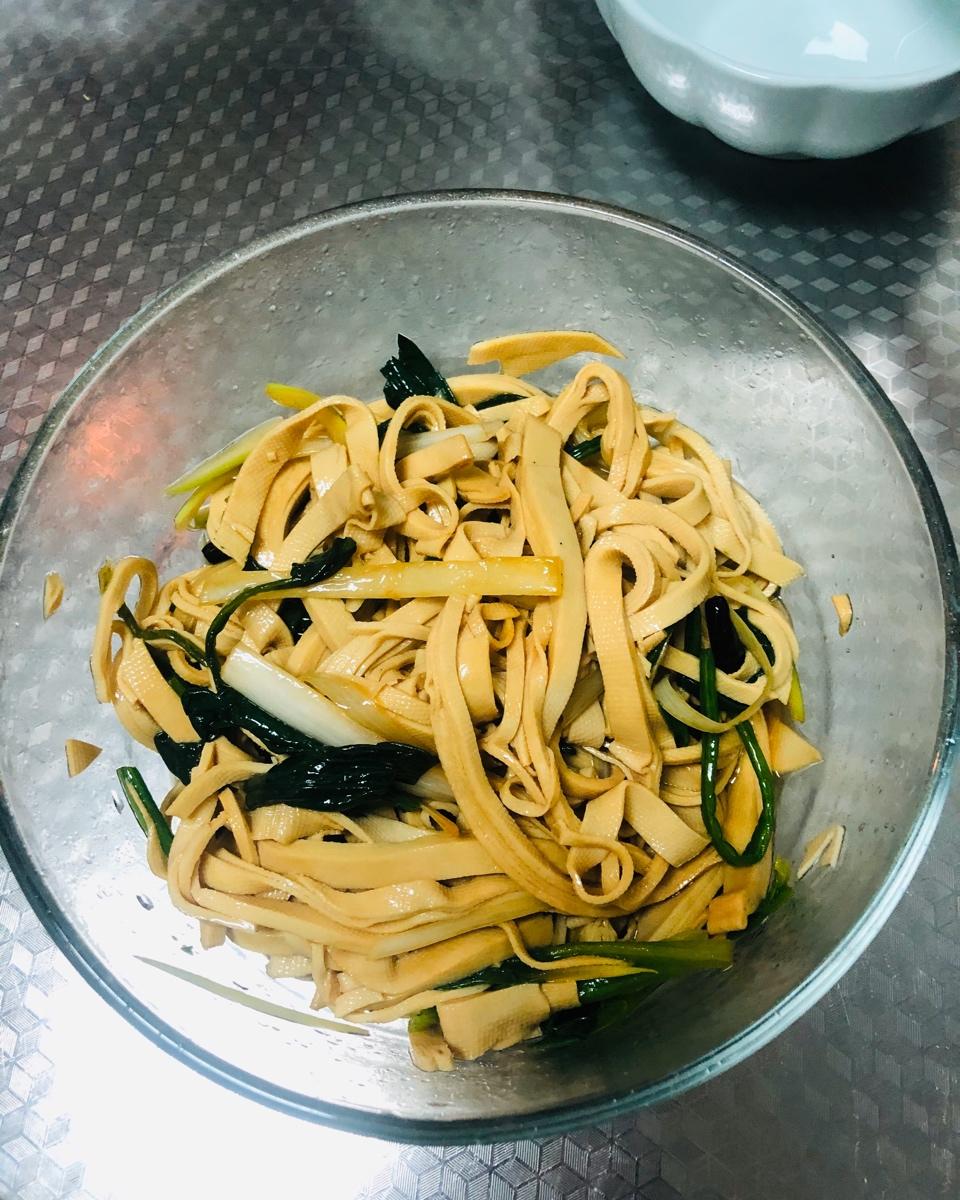 菠菜千张