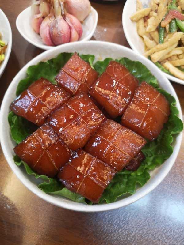 【东坡肉】
