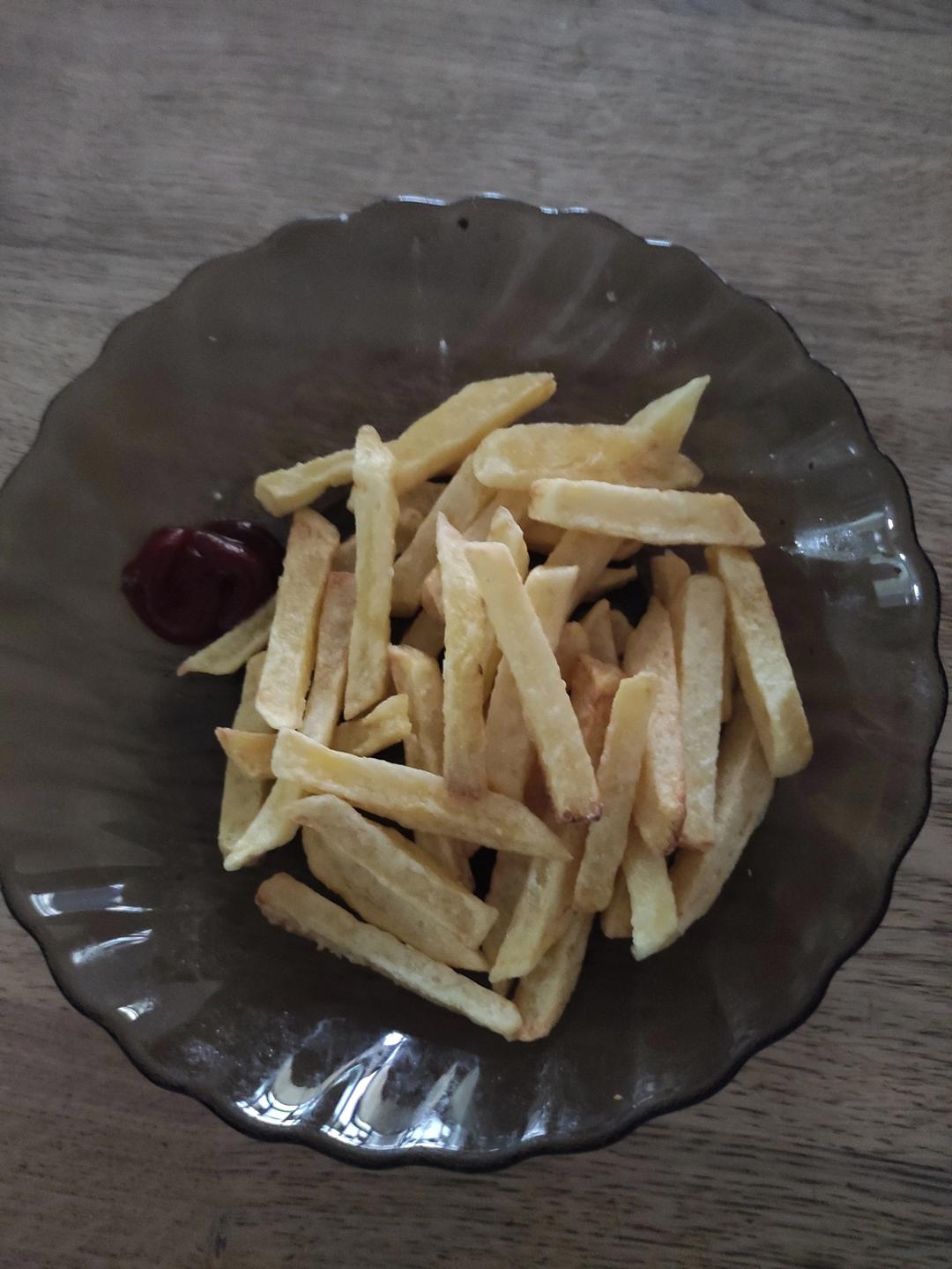 自制薯条🍟（家庭快手版，不用煮也不需要冷冻）