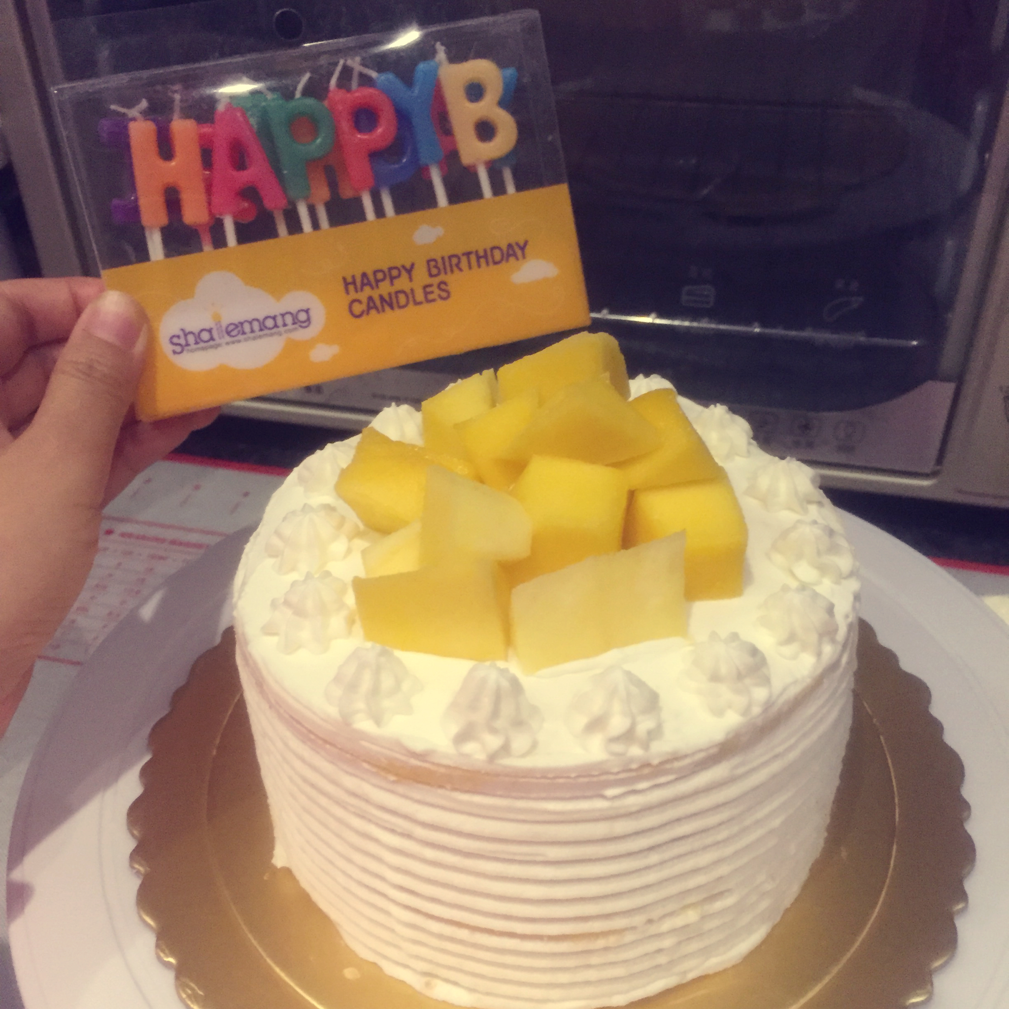 奶油水果装饰蛋糕