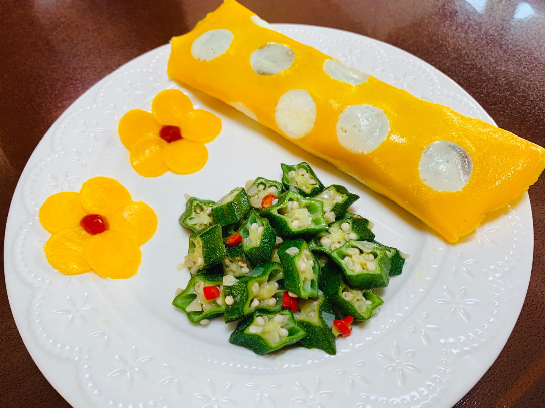 波点蛋包饭