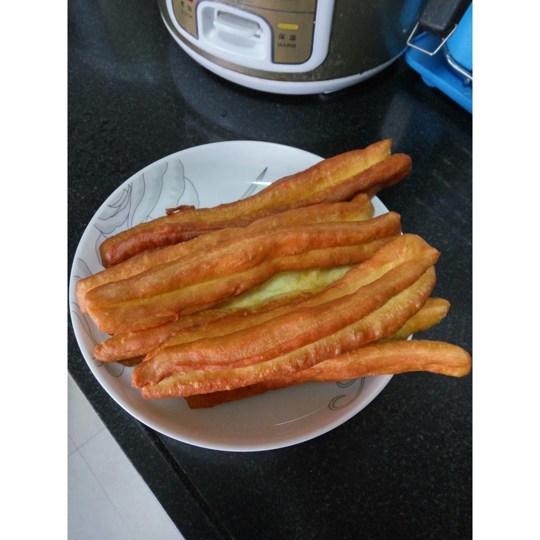 自制蓬松酥脆大油条