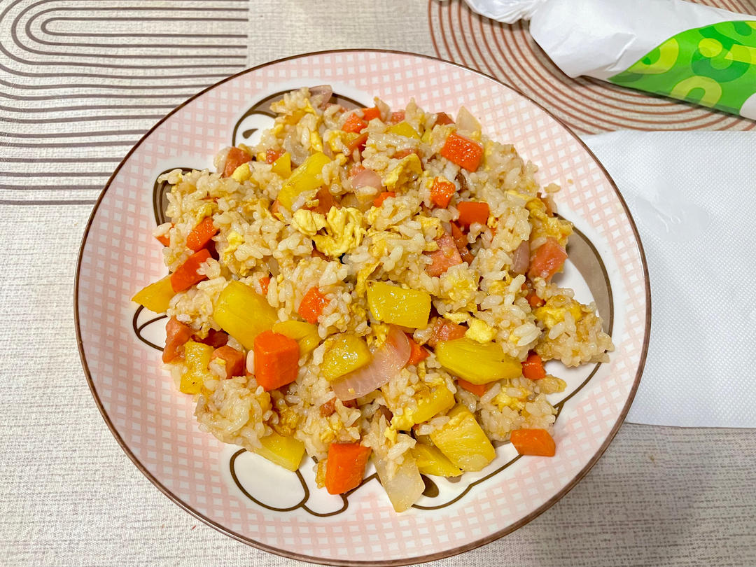 菠萝炒饭