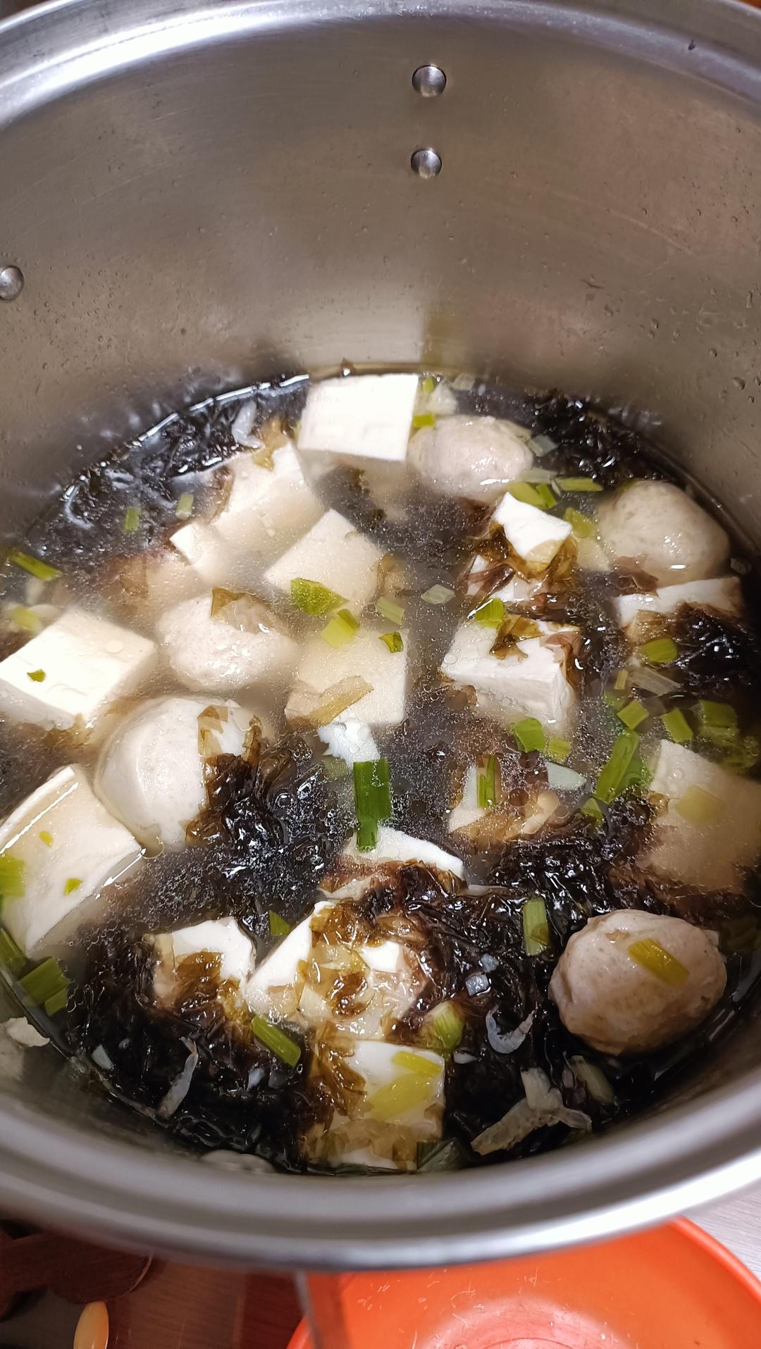 紫菜豆腐汤