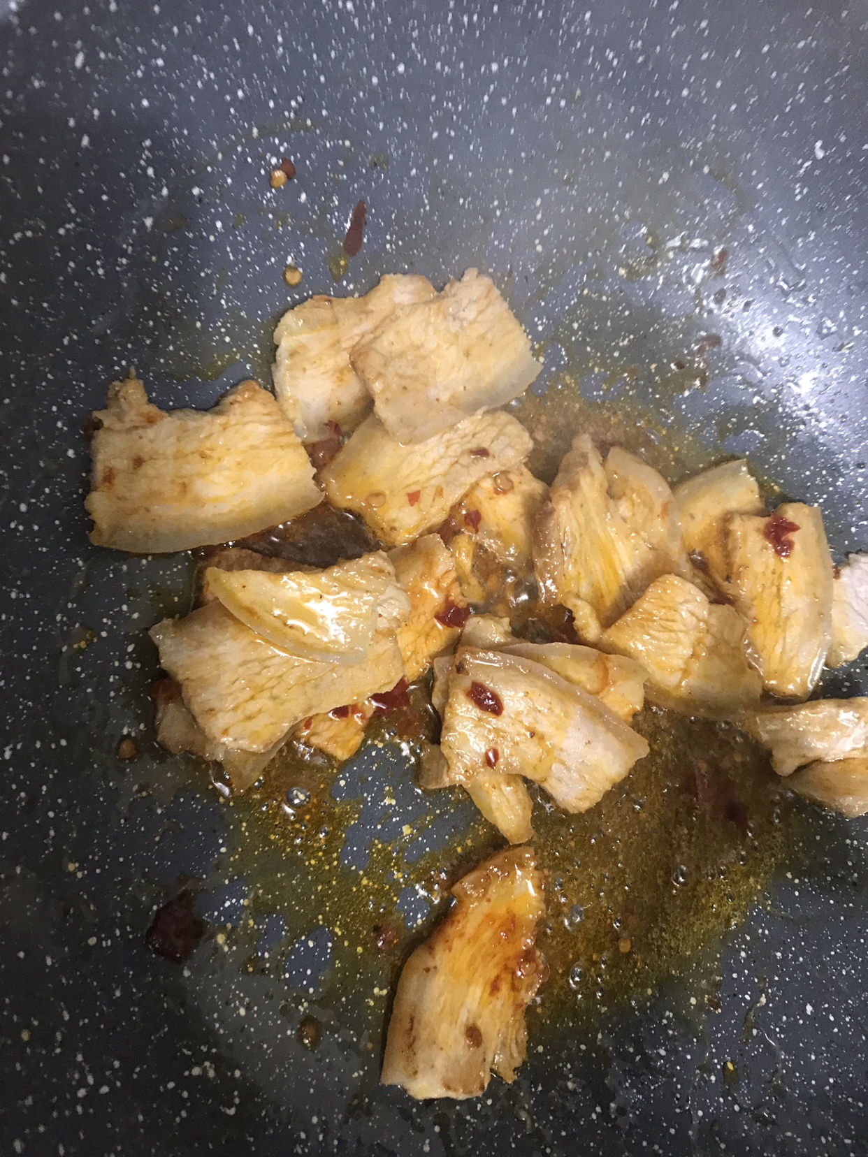 五花肉系列：回锅肉炒扁豆的做法 步骤10