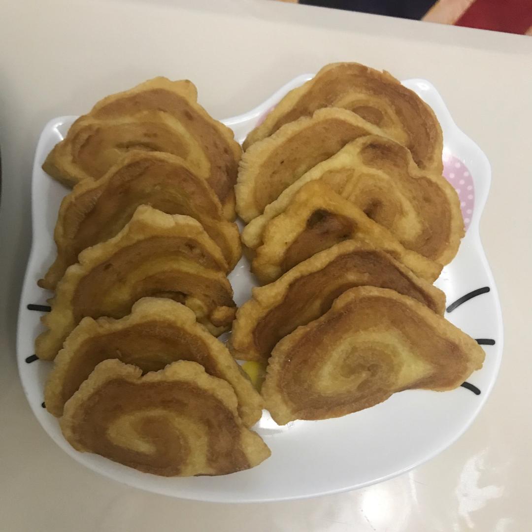 炸猫耳朵牛耳朵零食年货猪耳朵