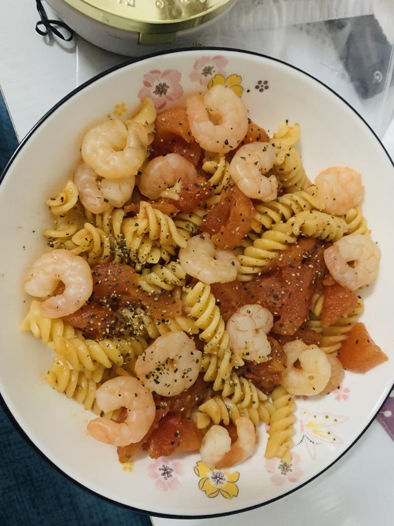 减脂｜番茄虾仁意大利面