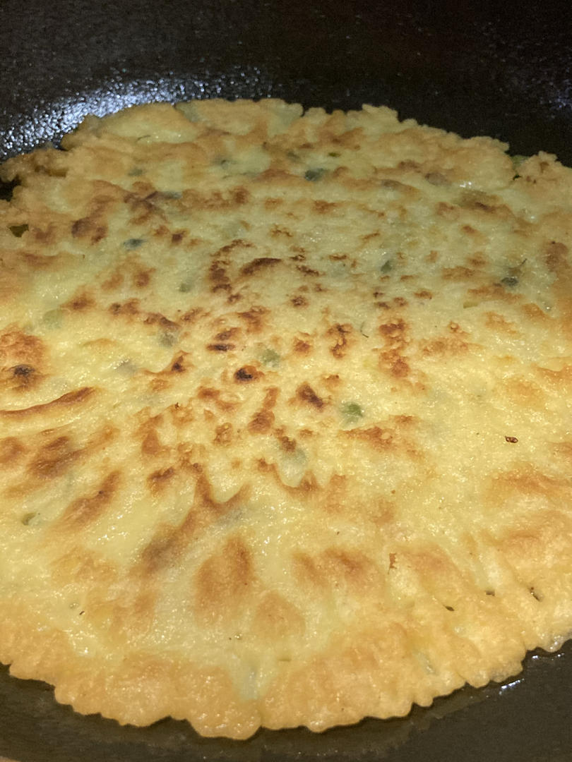 槐花鸡蛋饼