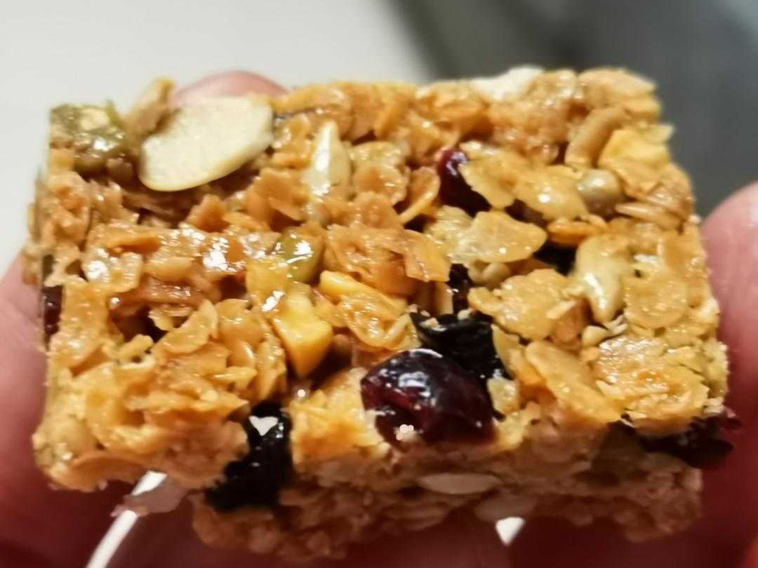 消耗燕麦片——燕麦坚果棒，饱腹感拉满