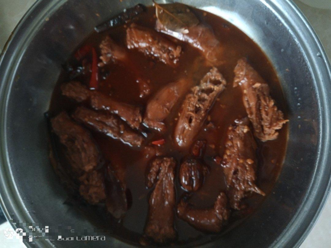 教大家做正宗麻辣鸭脖的几个小秘方