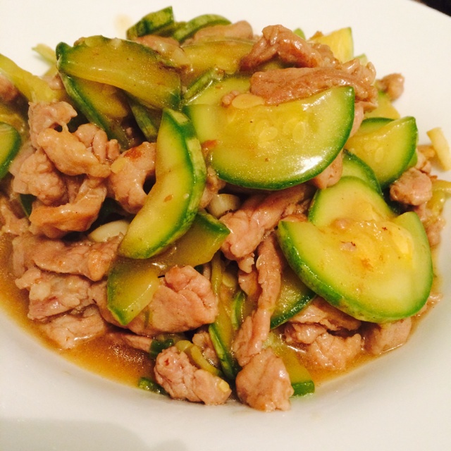 西葫芦炒肉片