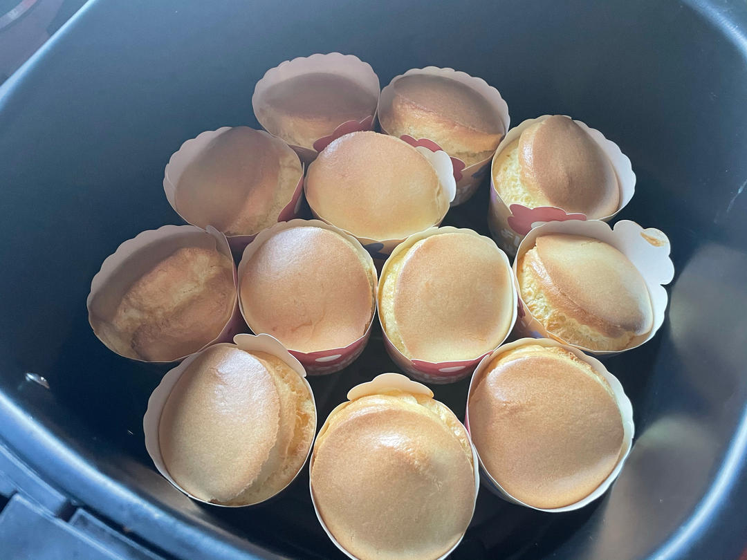 空气炸锅纸杯戚风蛋糕