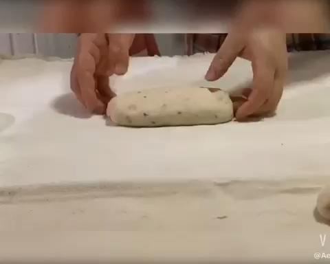 【鲁邦种】隔夜黑芝麻法棍的做法 步骤11