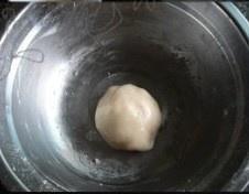高钙奶盐苏打饼干的做法 步骤4
