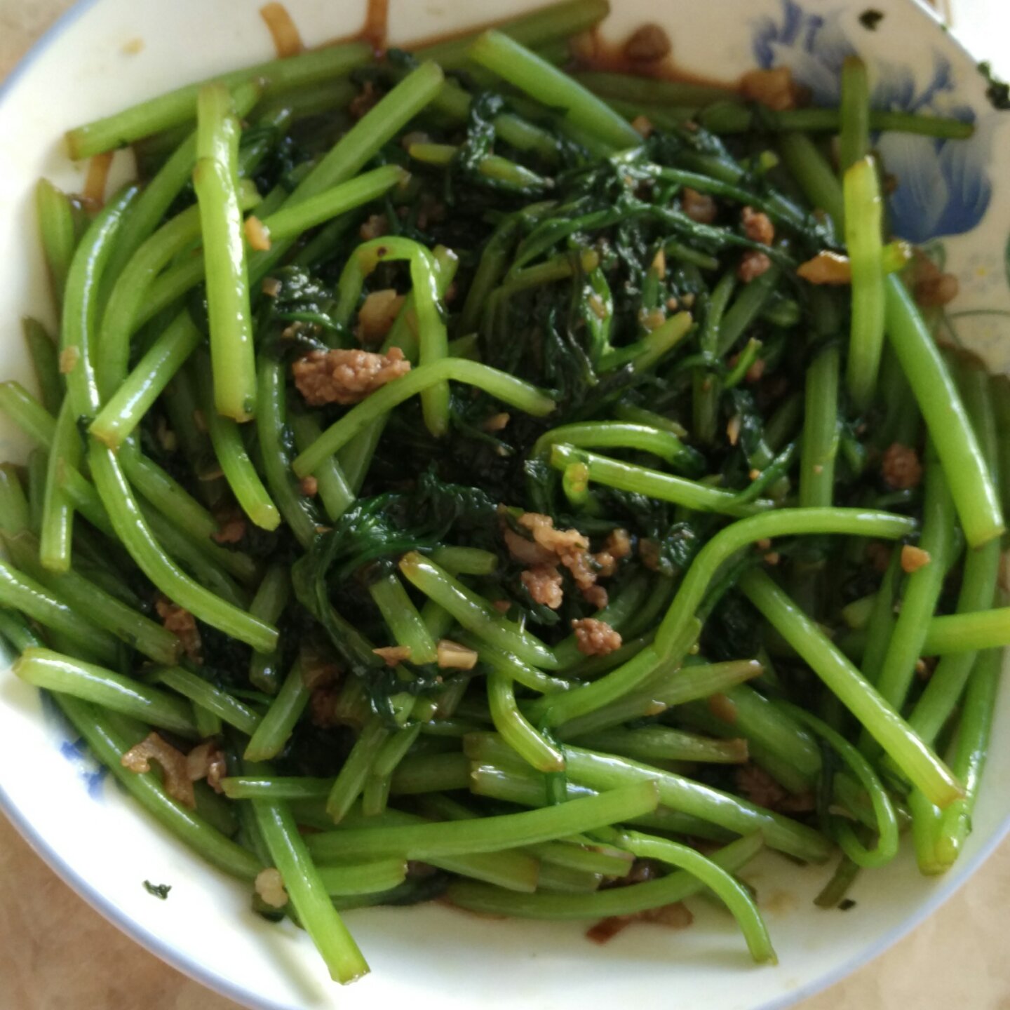 蒜蓉肉末茼蒿