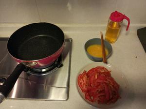 孕餐:西红柿炒蛋 凉拌苦瓜的做法 步骤4