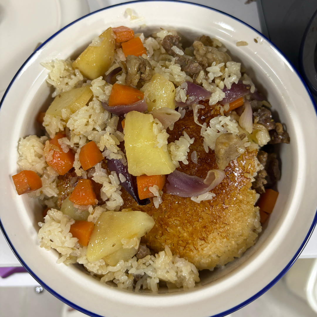 喷香羊肉焖饭