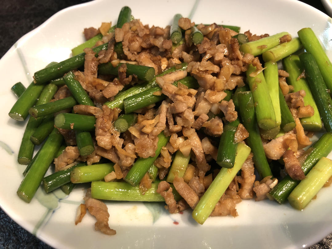 蒜台炒肉@