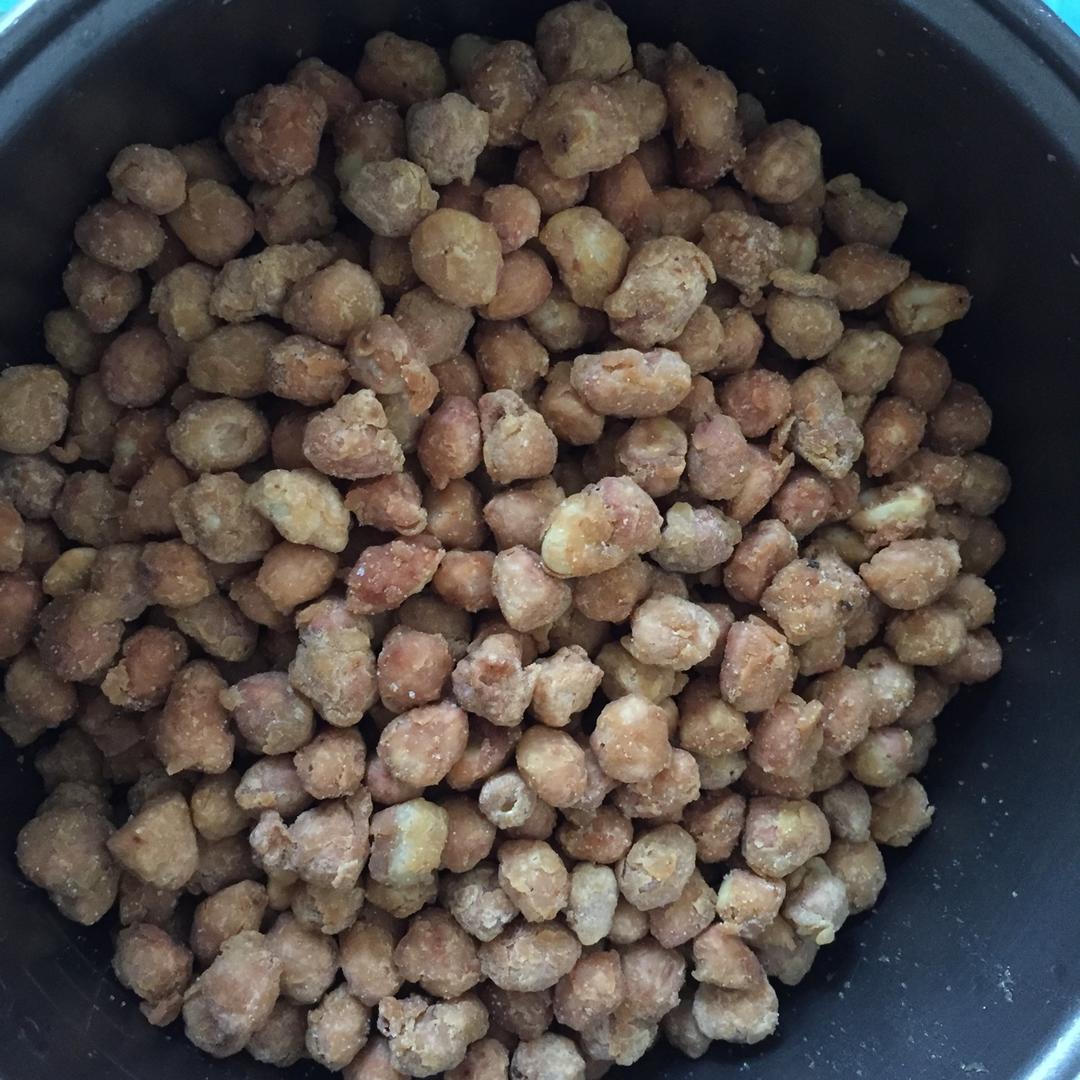 面粉炸花生米(超好吃)