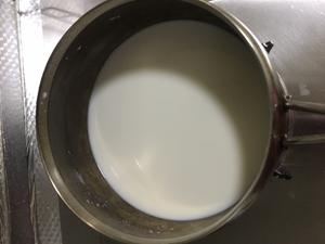 椰奶布丁的做法 步骤2