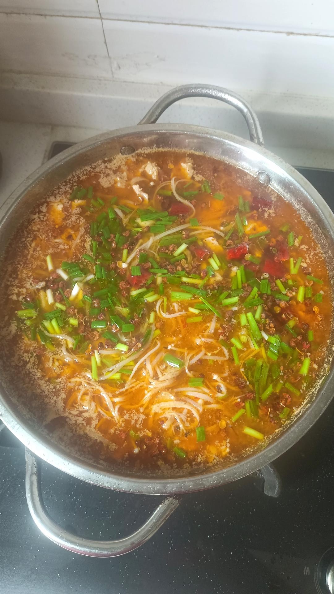 跟四川朋友学的水煮肉片 这也太香了！！