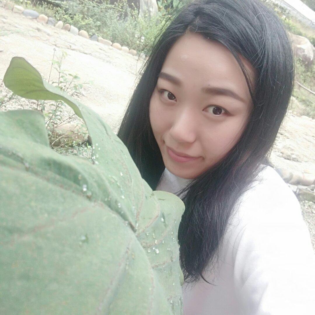 叶月尤