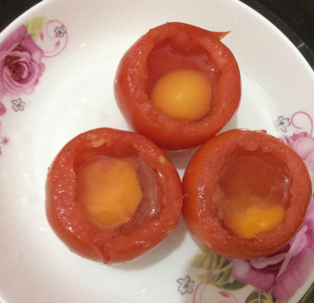 番茄鸡蛋杯（早餐鸡蛋杯升级版，彩椒鸡蛋杯姊妹篇）