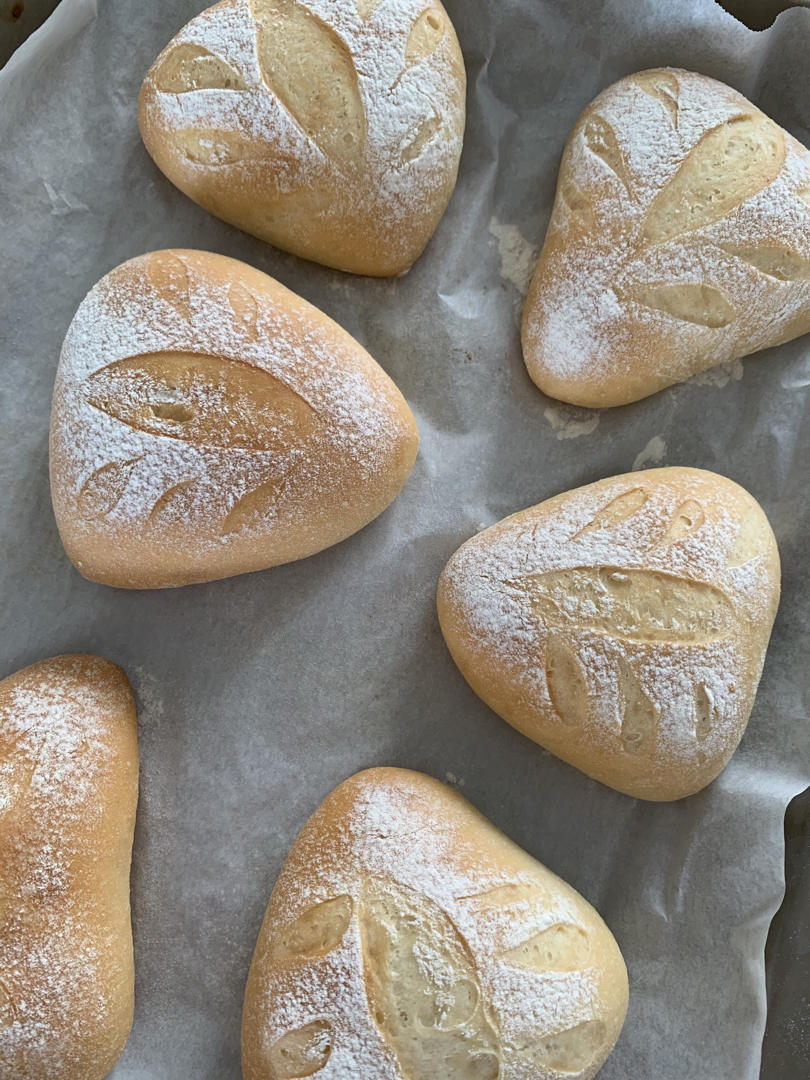 全麦椰香葡萄干面包