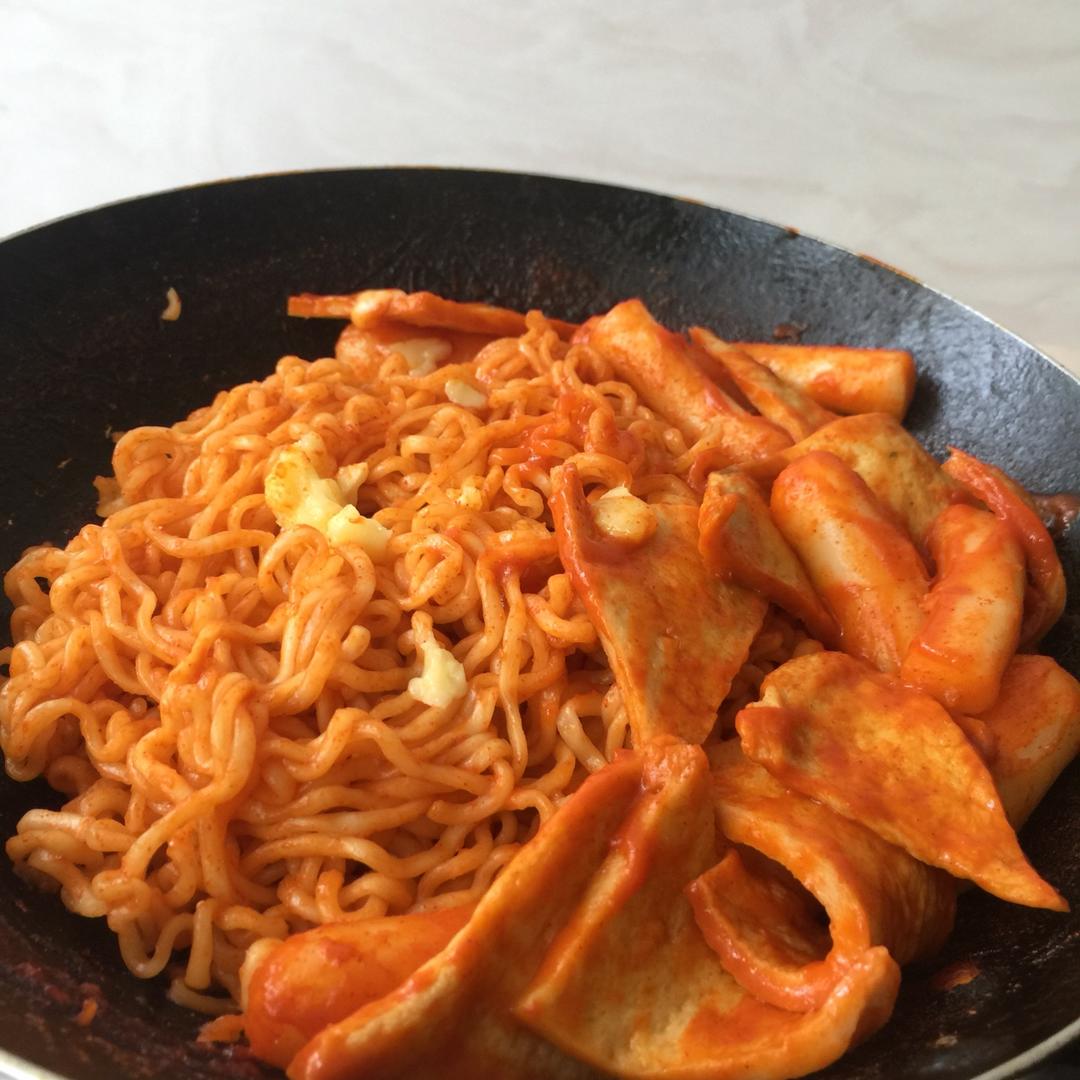 15分钟韩式辣炒年糕