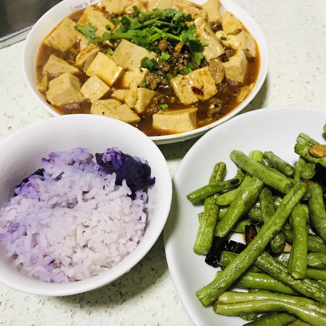 爱做菜的小仙女meow做的川味家常菜~麻婆豆腐