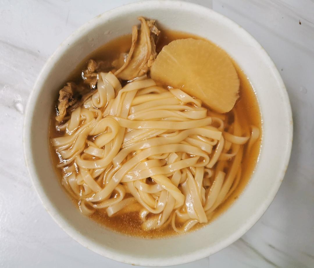 小葱麻油酱油面