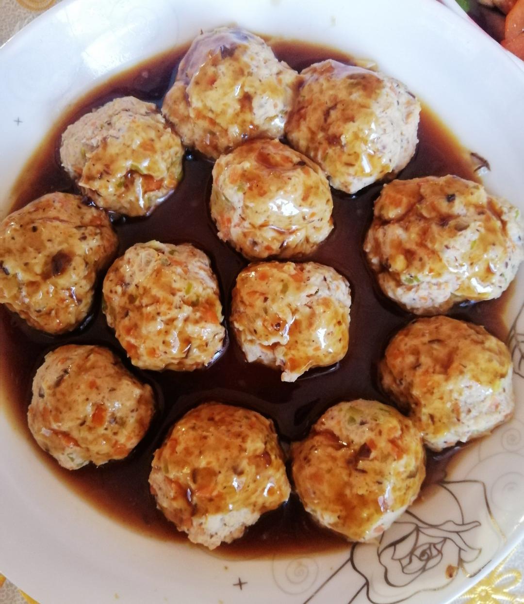 香菇鸡肉丸