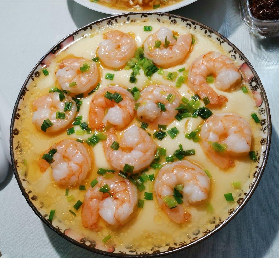 滑嫩的虾仁蛋羹