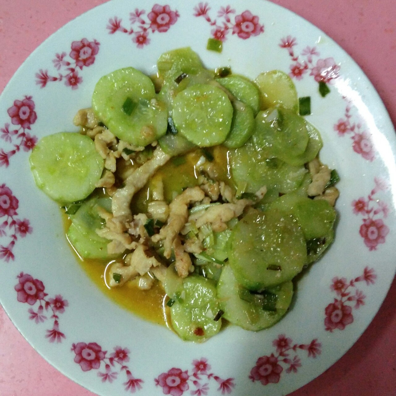 黄瓜炒肉