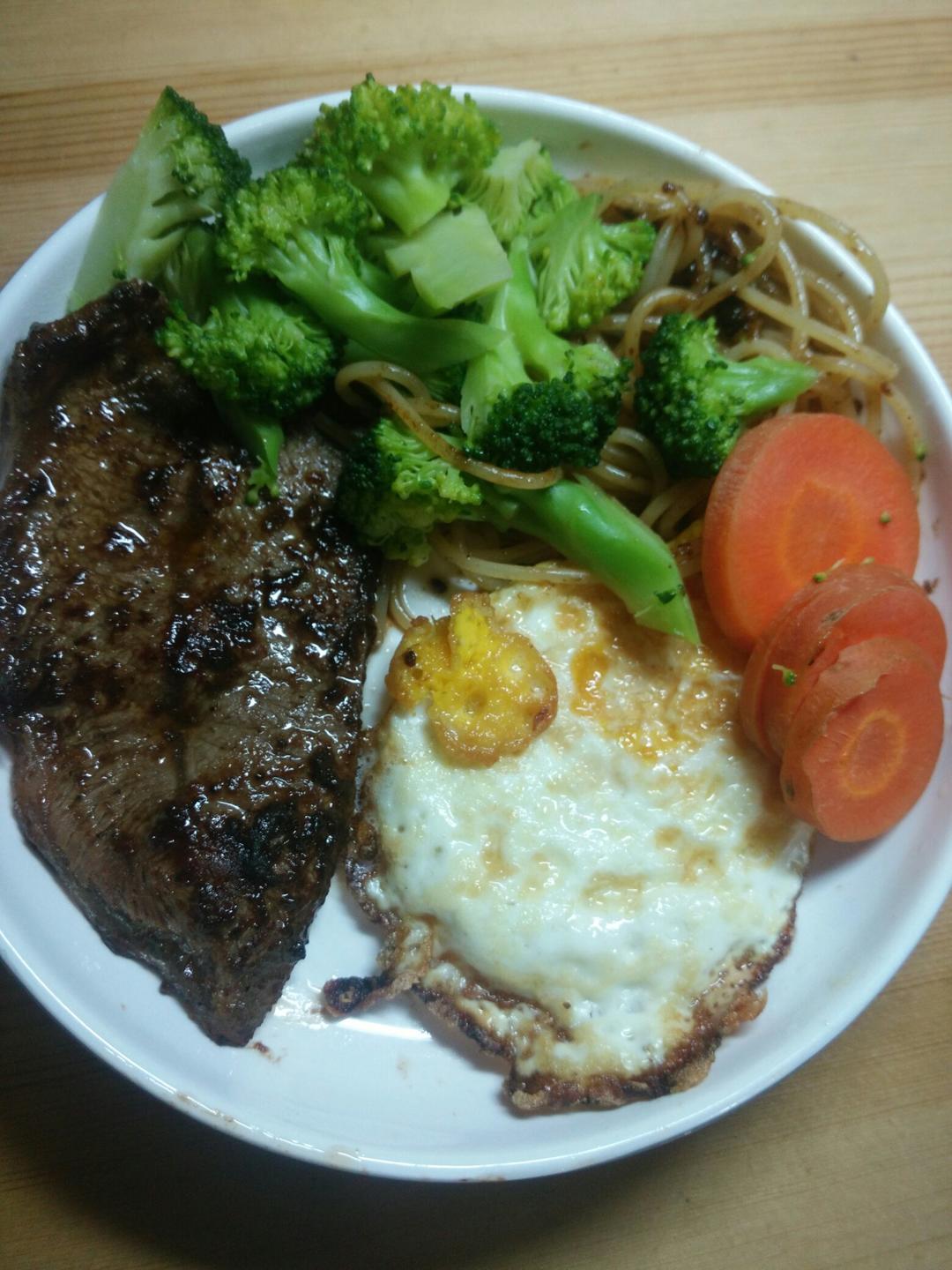 黑椒牛排